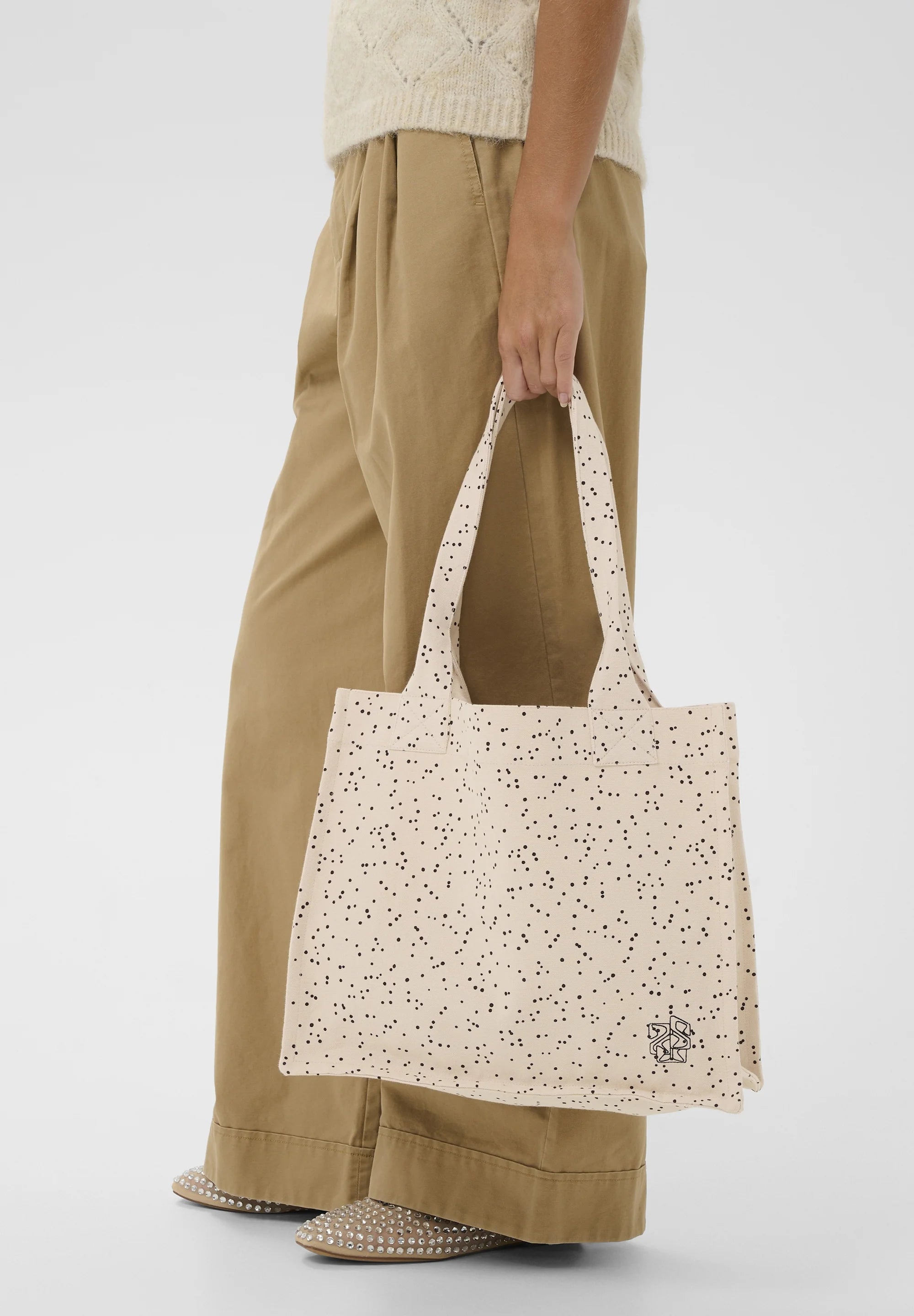 Pansy Tote