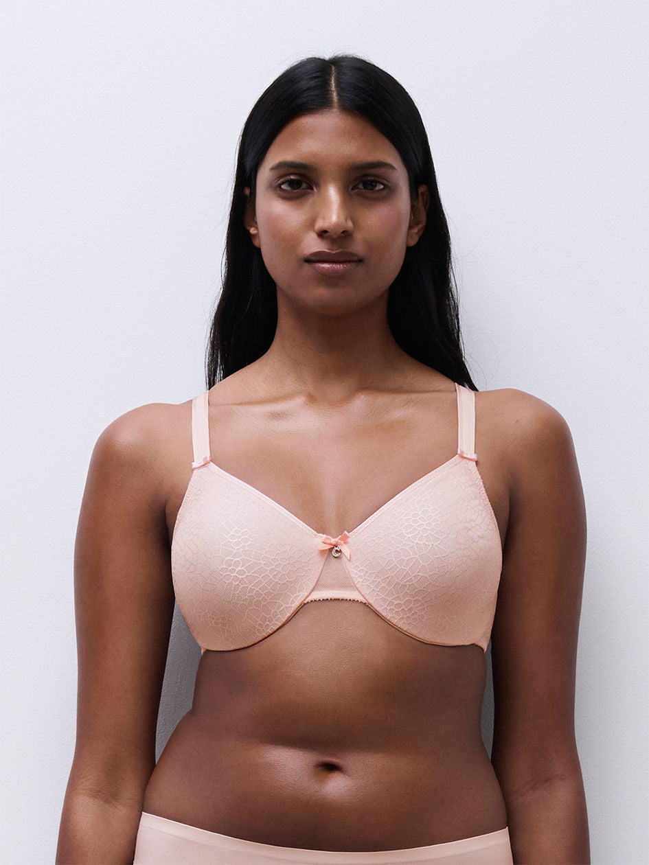 C Magnifique Seamless Unlined Minimizer