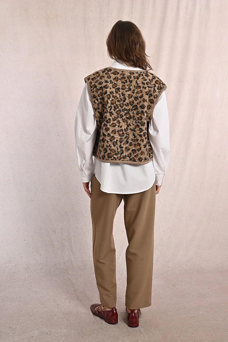 Leopard Boucle Vest