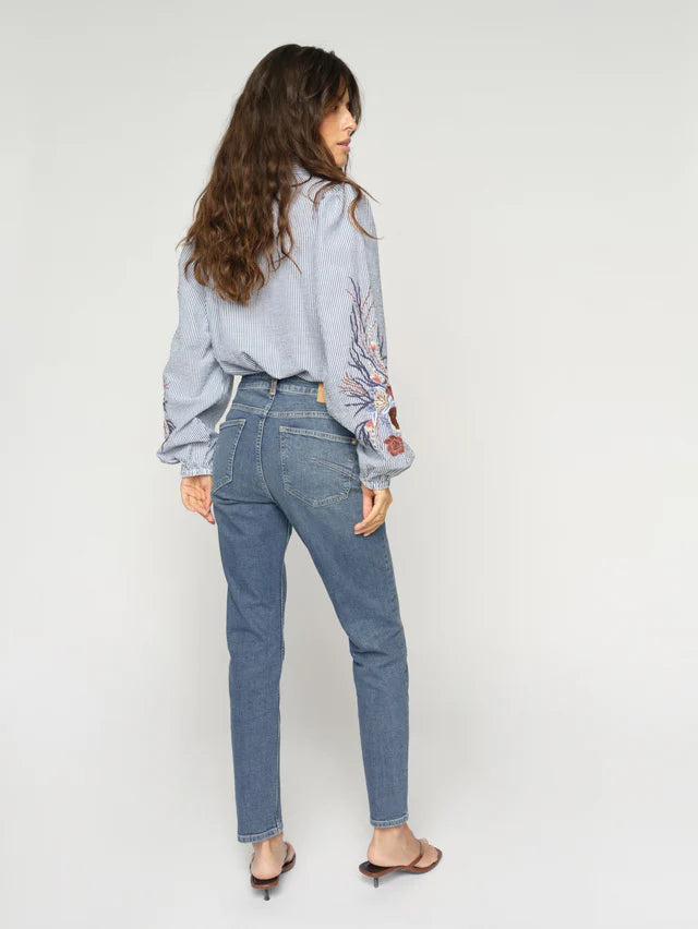 Asya Jentra Jeans