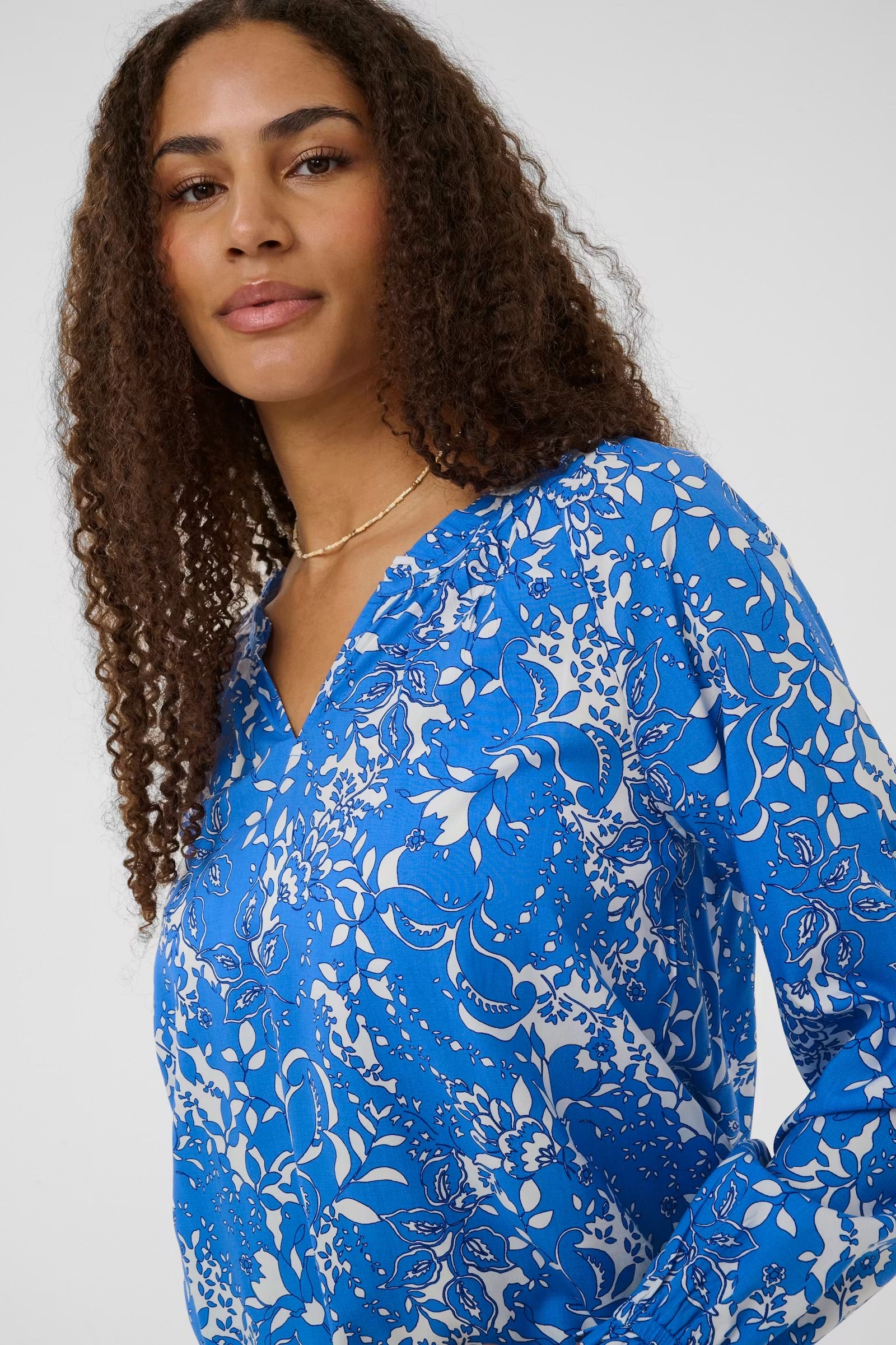 Tiah Blouse