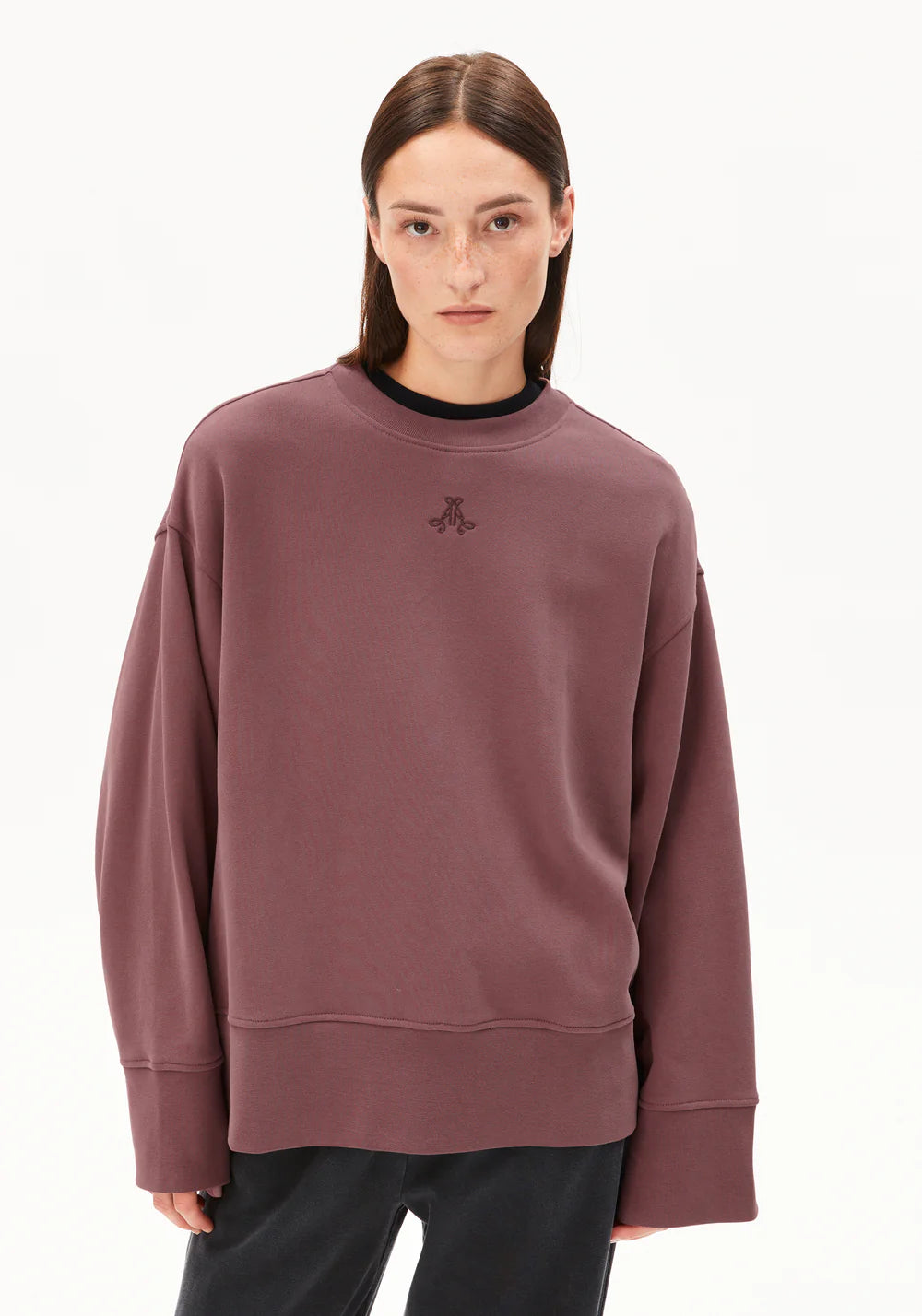 Anwaa Sweatshirt