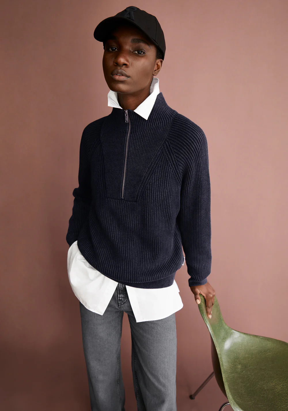 Ronyiaas Garment Dyed Knit Sweater