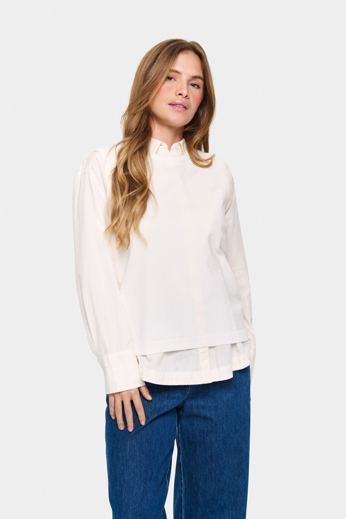Mila Sleeveless Vest