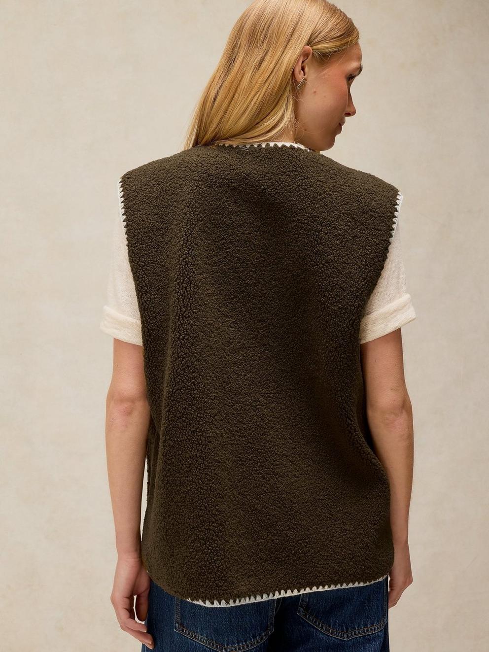 Borg Stitch Detail Gilet