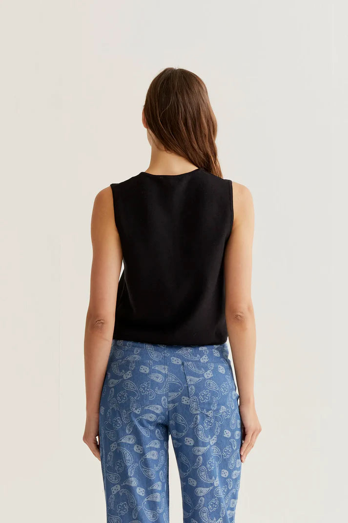 Knitted Vest