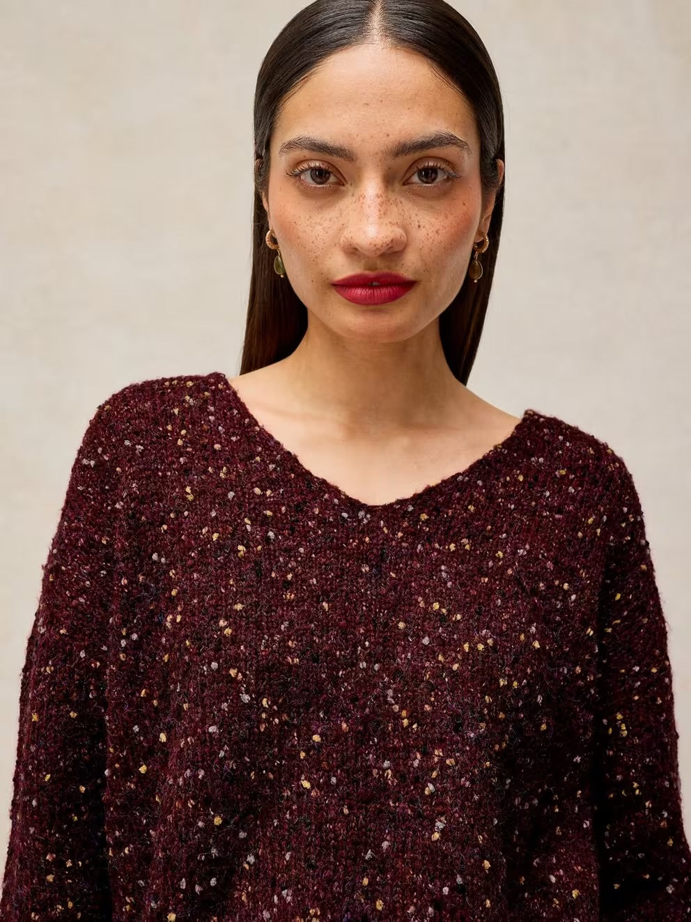 Textured V-Neck Jumper