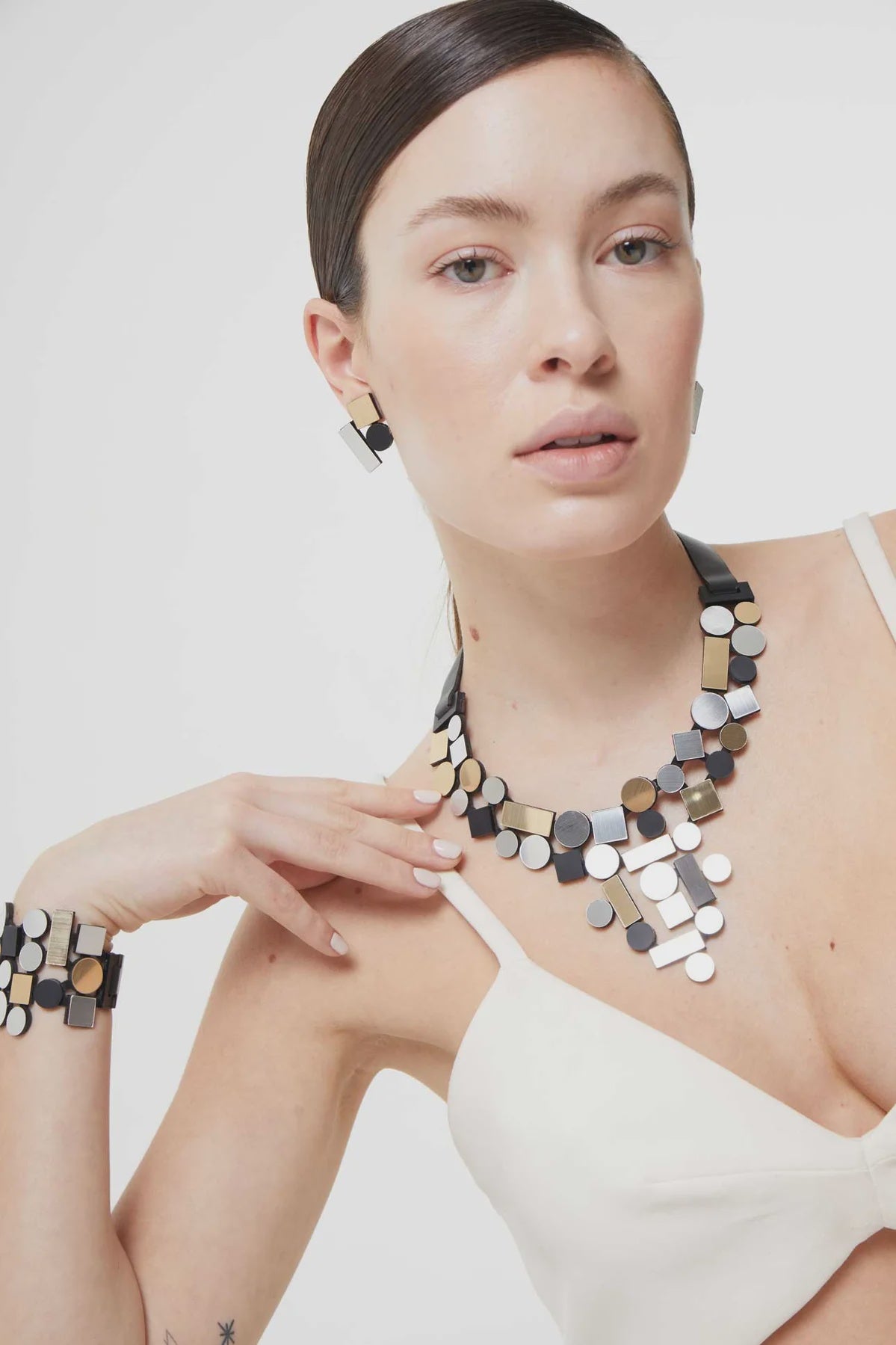 Bauhaus V Necklace