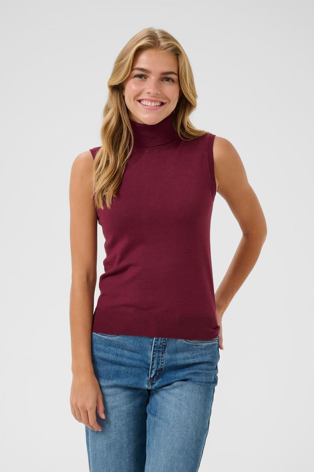 Lizza Rollneck Top