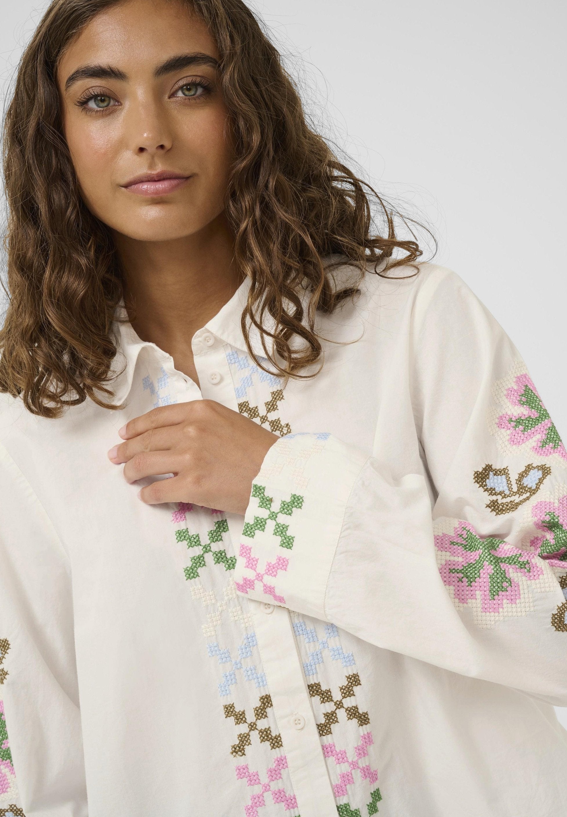 Breezy Shirt With Embroidery