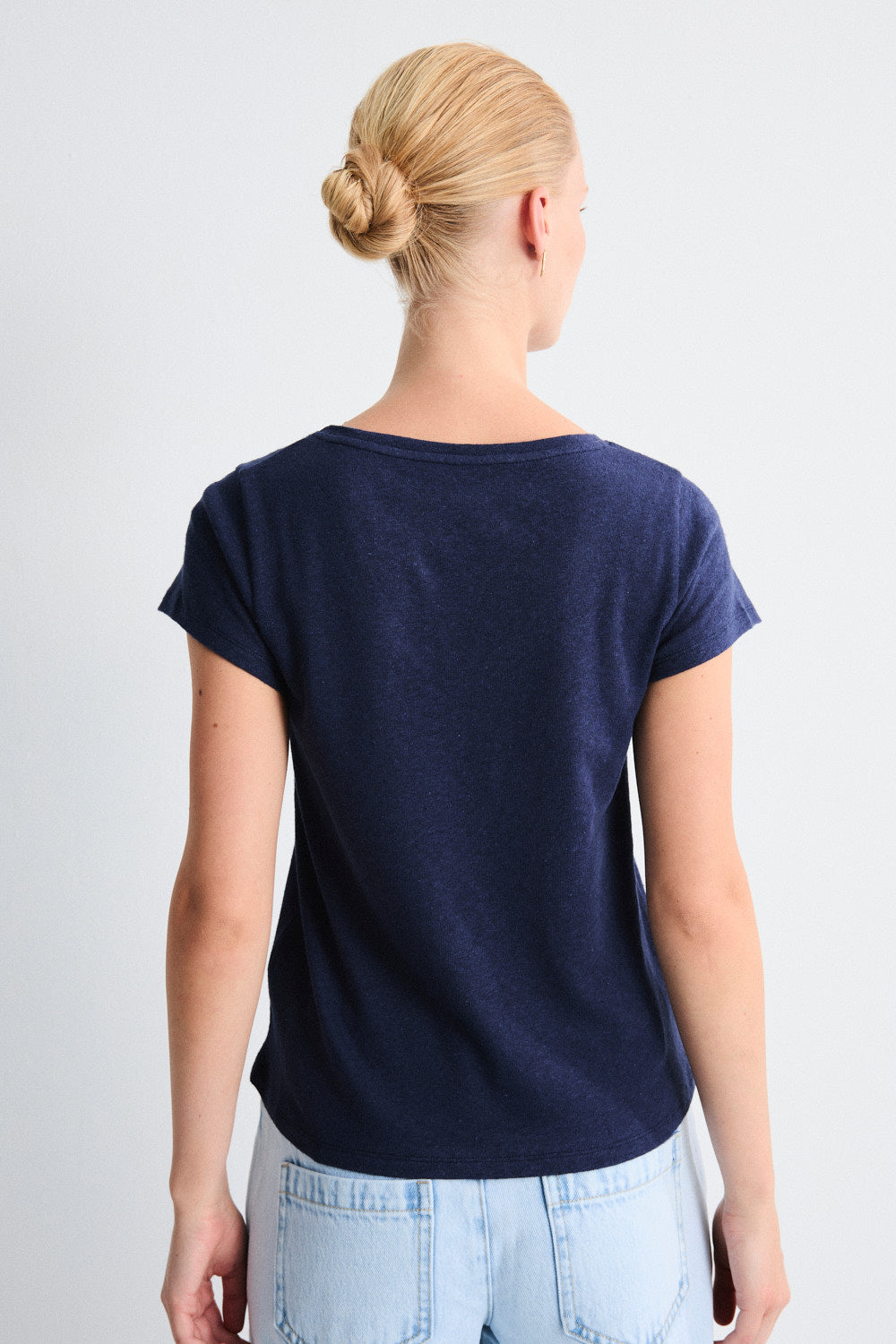 Luzara V-Neck Cotton/Linen T-Shirt