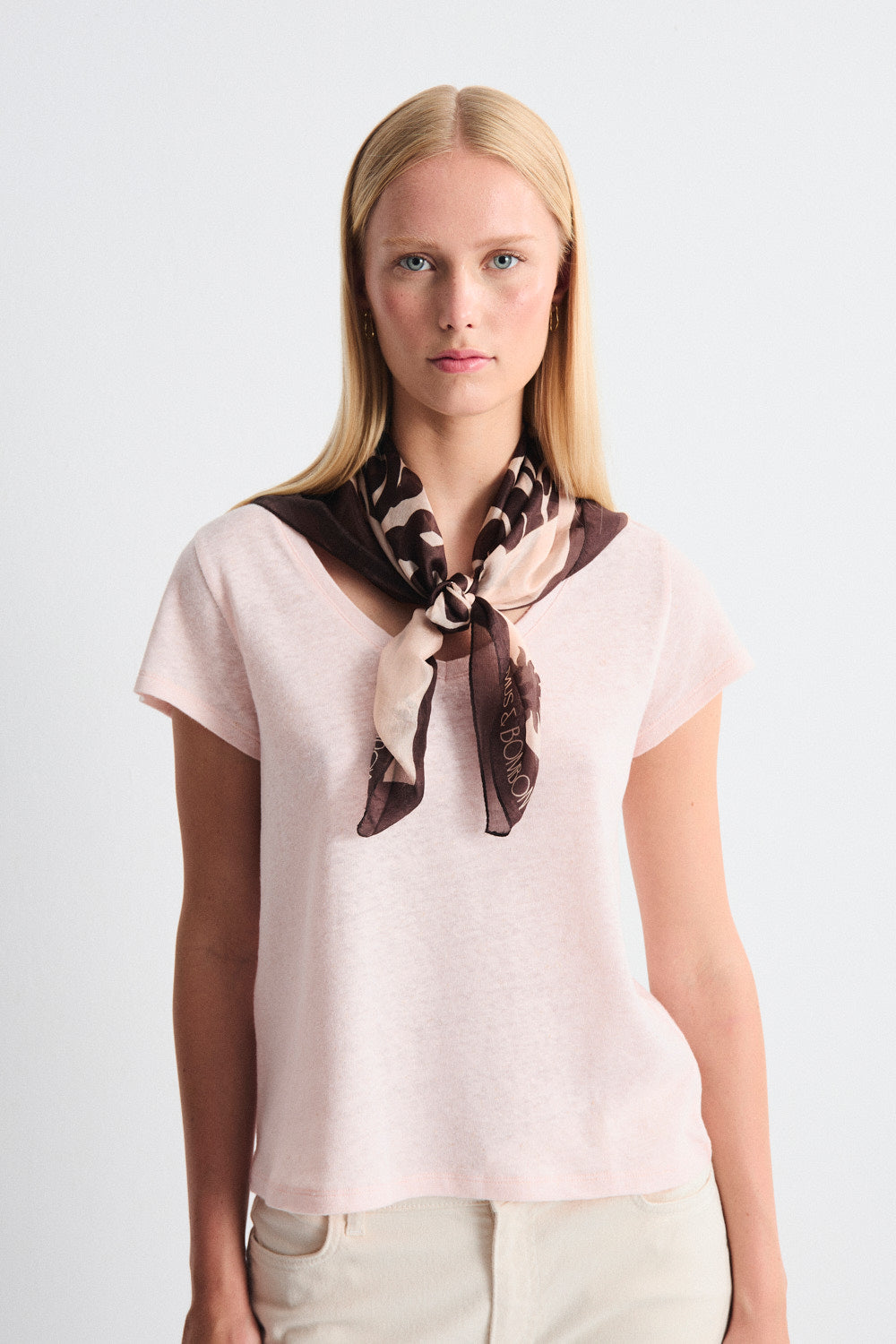 Luzara V-Neck Cotton/Linen T-Shirt