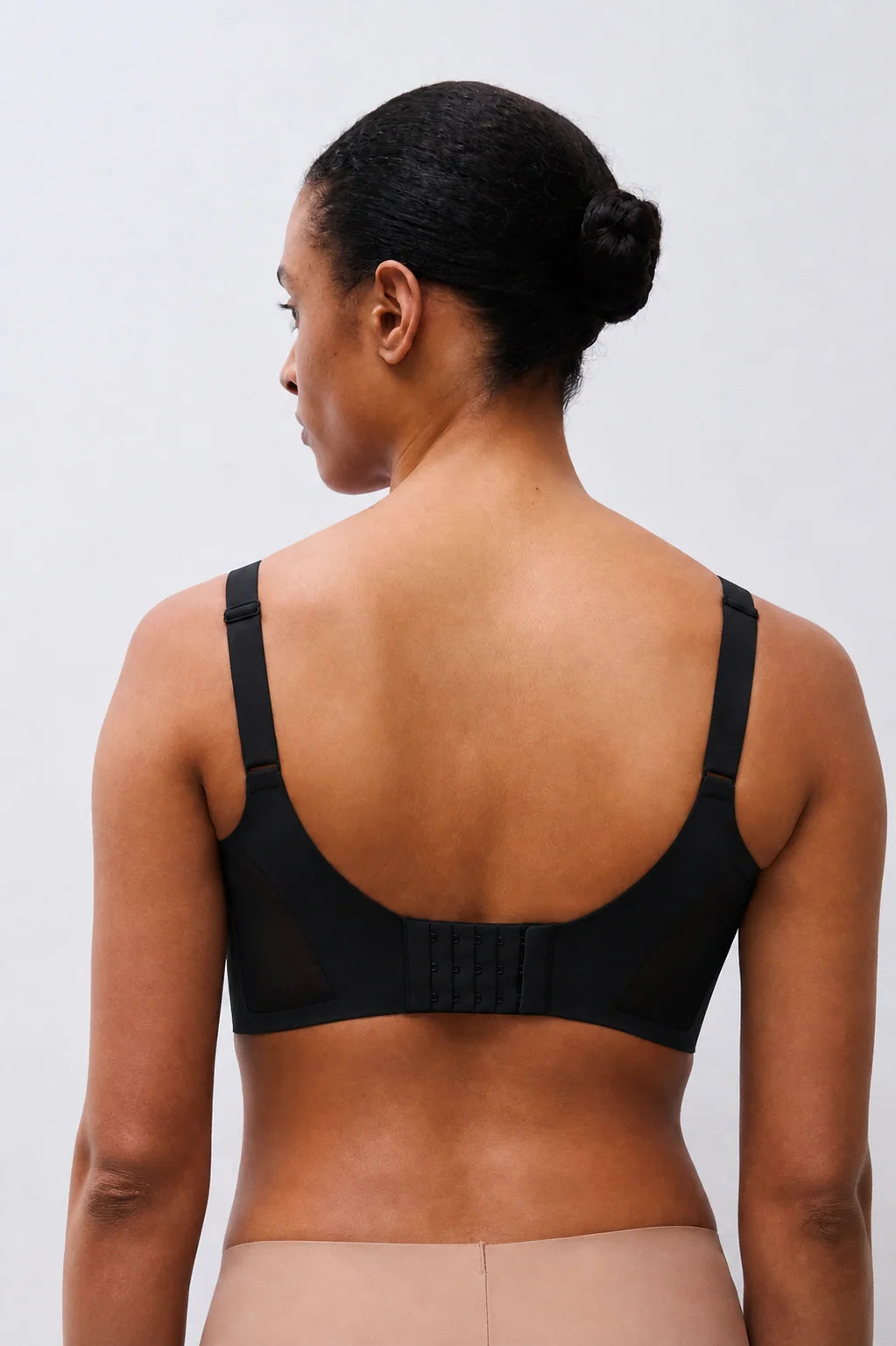 Defi Wireless Full Bust Support Bra
