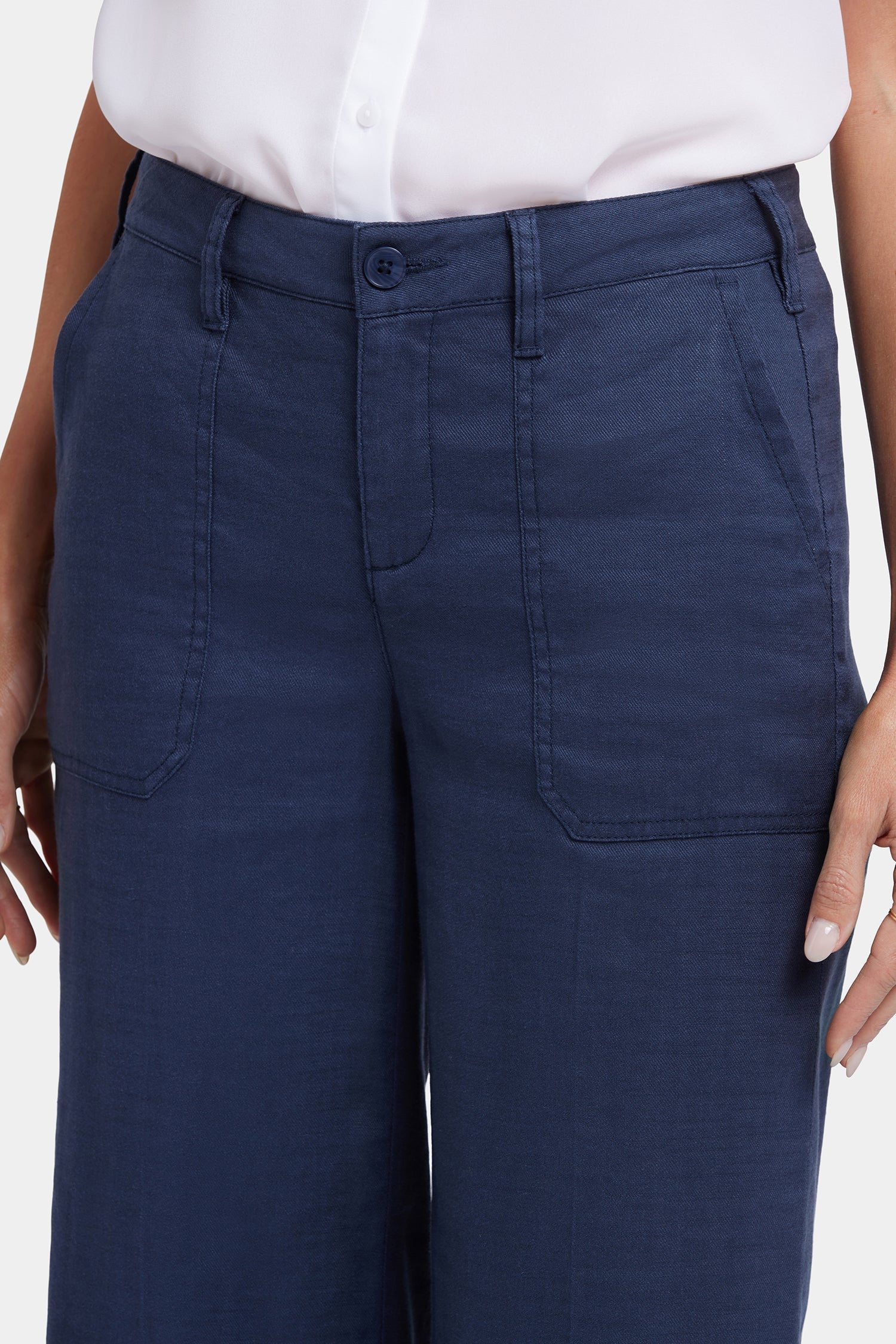 Wide Leg Cargo Capri Pants