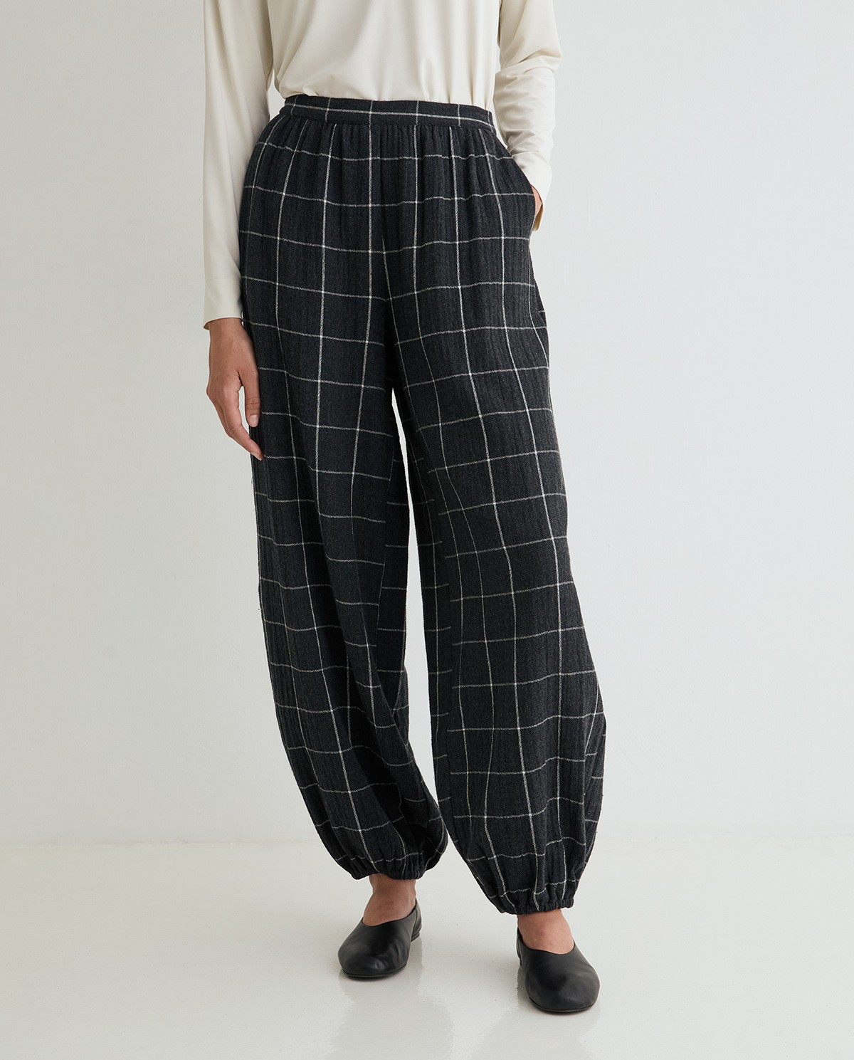 Check Balloon Trousers