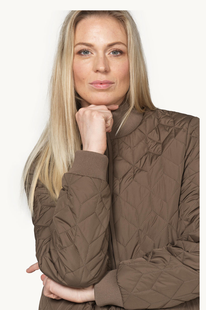 ART06 Long Quilted Jacket