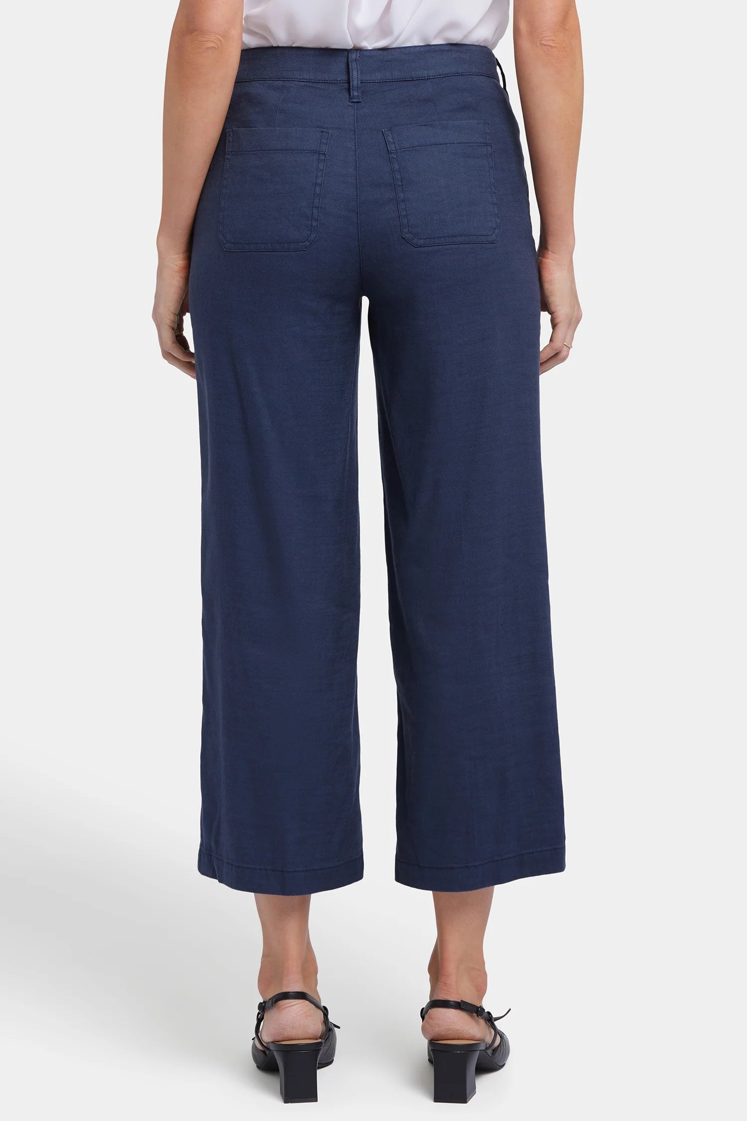 Wide Leg Cargo Capri Pants