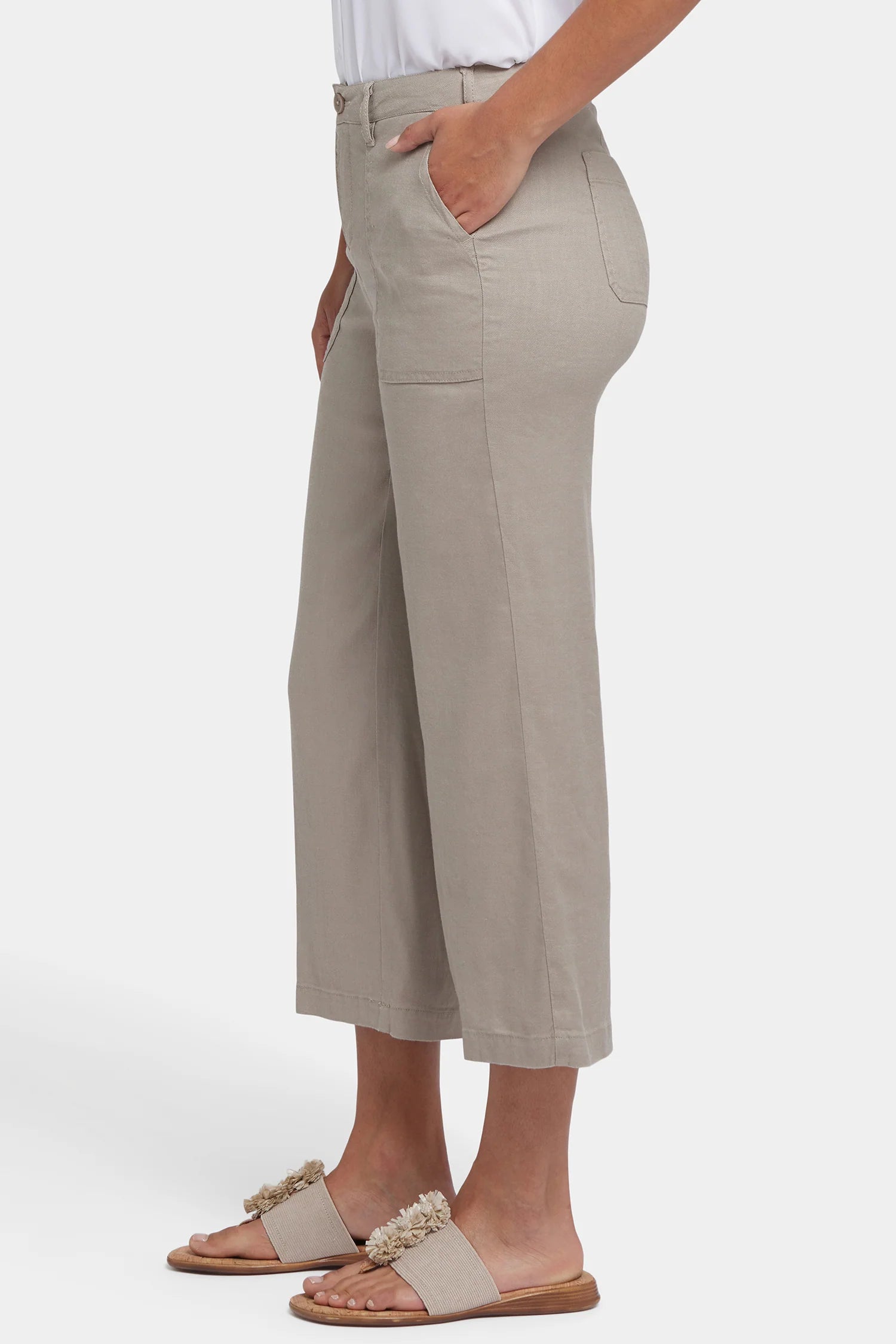 Wide Leg Cargo Capri Pants