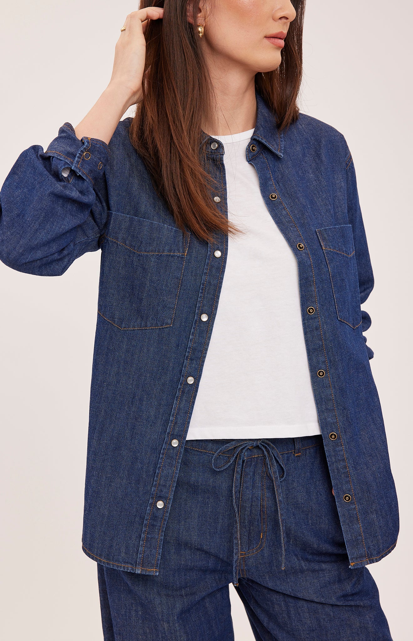 Griffin Button Down Shirt