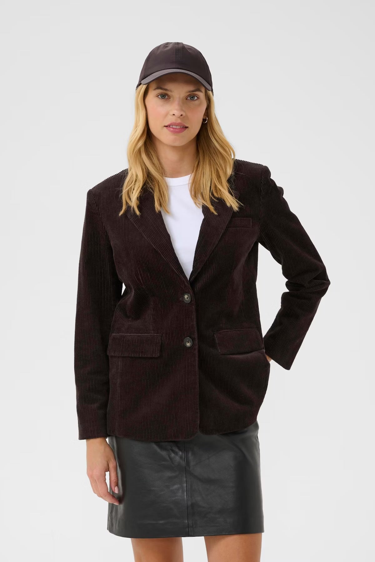 Leni Blazer