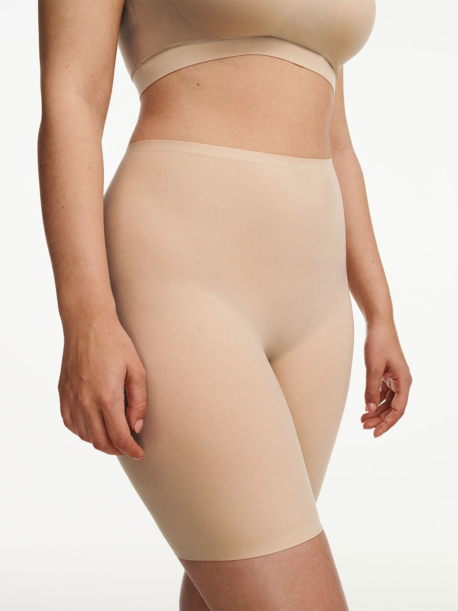 Soft Stretch Mid Thigh Shorts