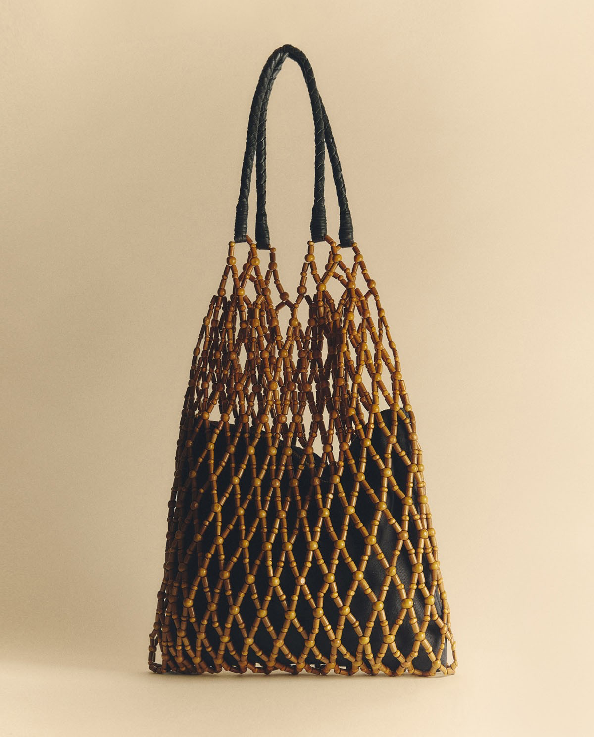 Mesh Bag with Wooden Beads