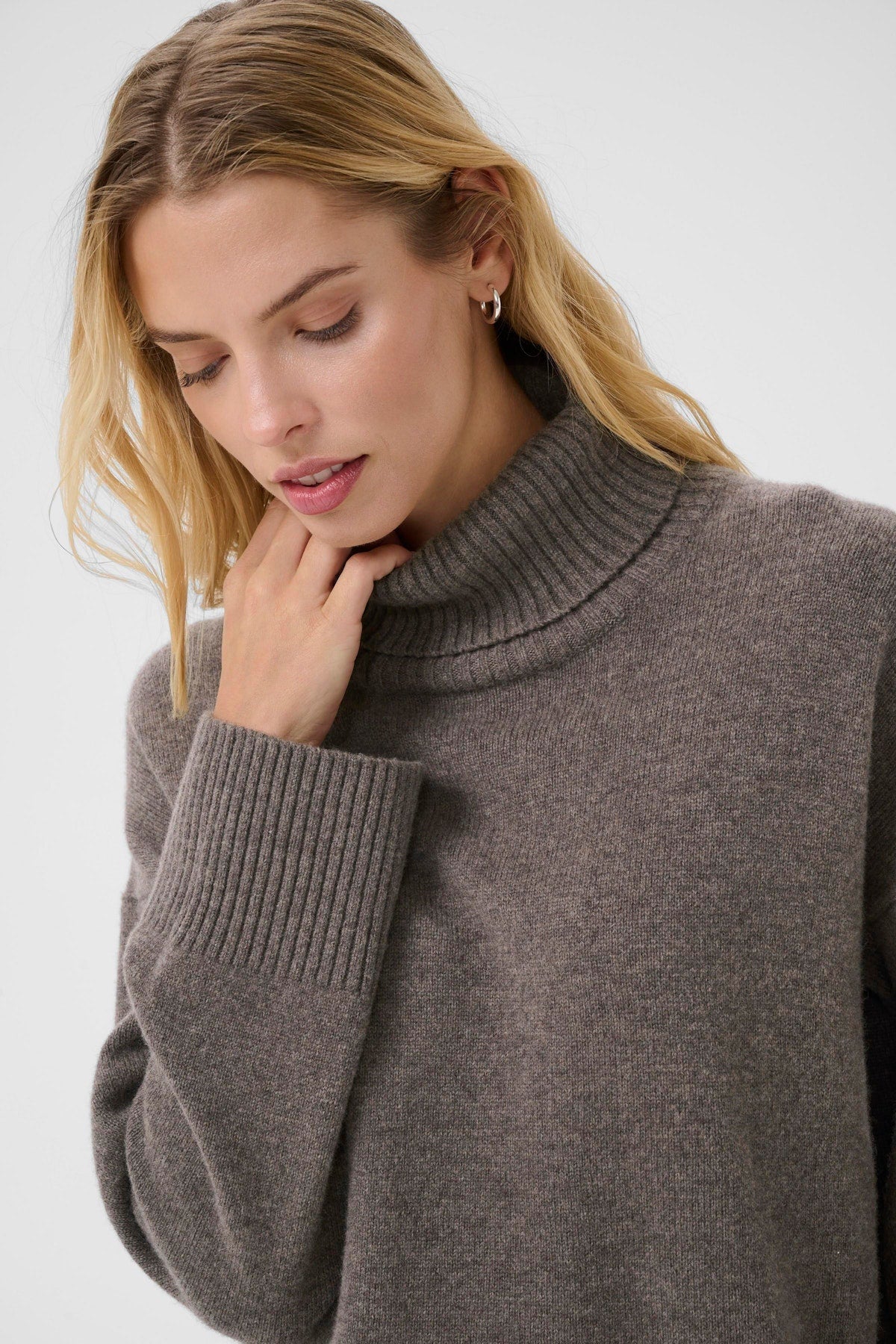Corina Pullover