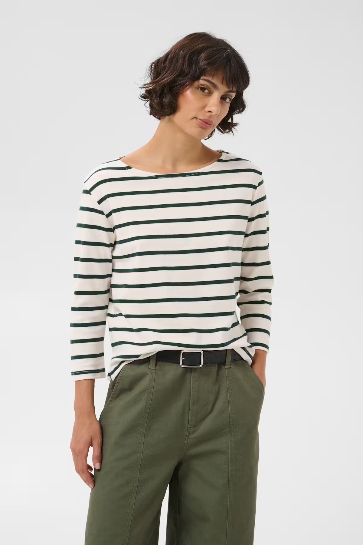 Nela T-Shirt