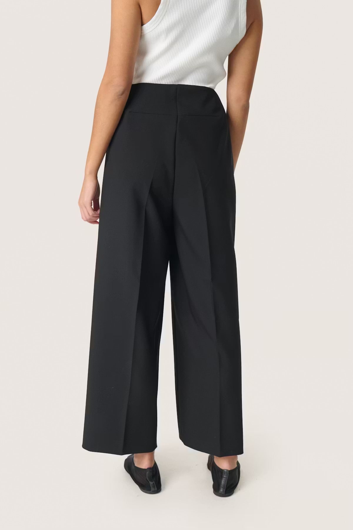 Corinne Wide Cropped Pants