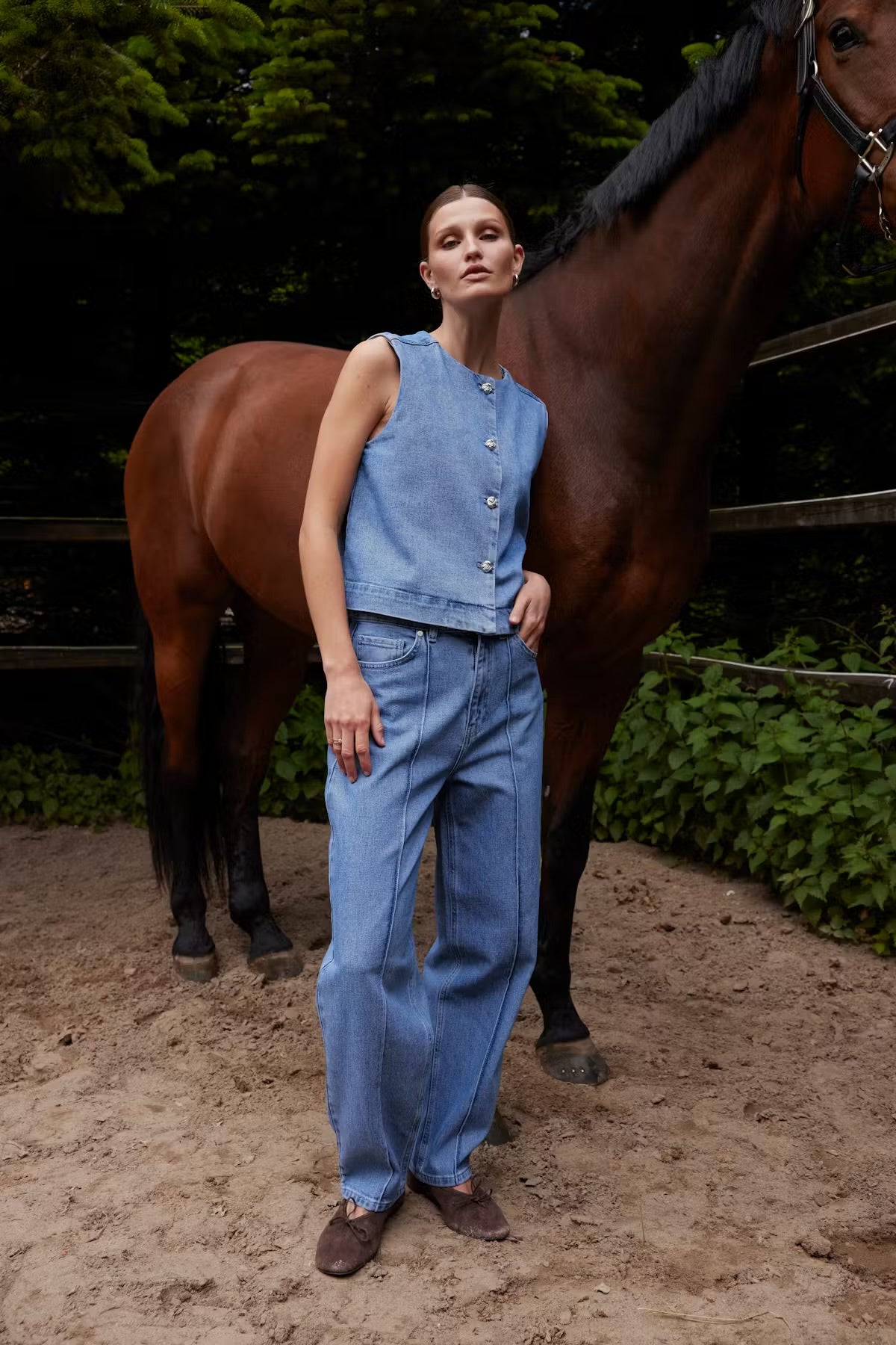 Rinatina Barrel Jeans