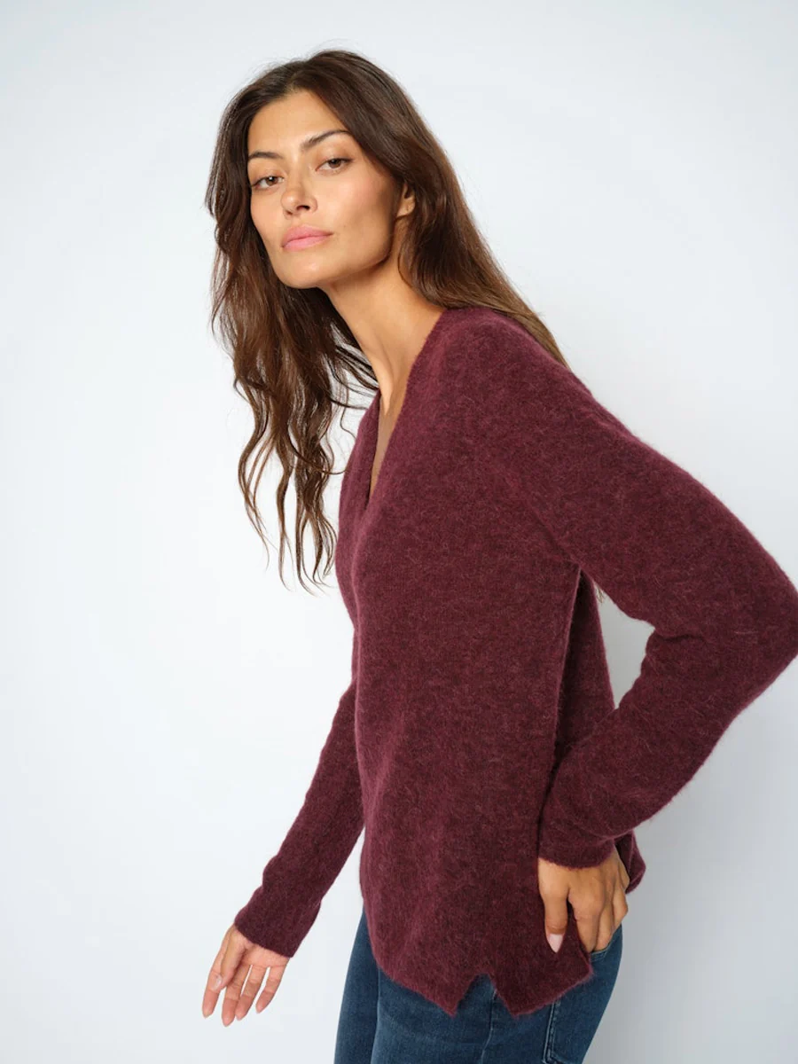 Mape Sophia V-Neck Knit