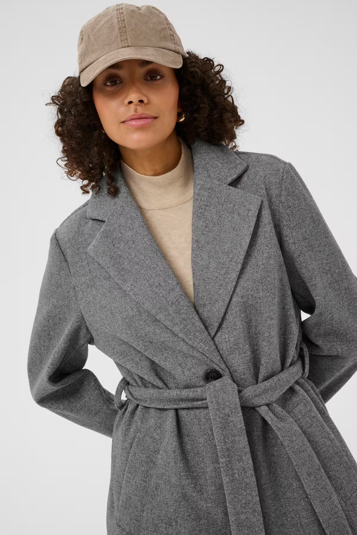 Saturn Classic Coat