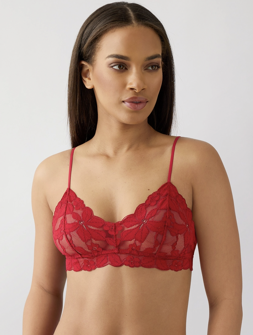 Feeling Famous Bralette