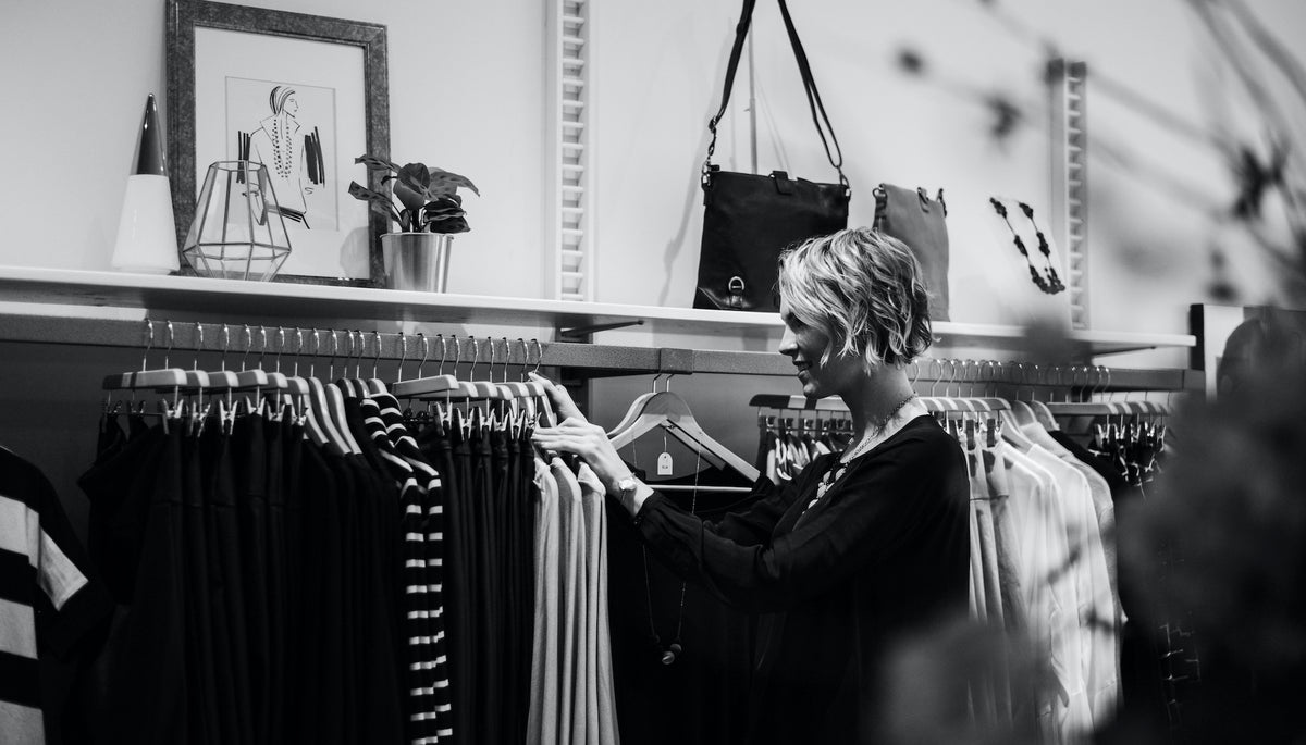 COVID & CLOTHING – What to Consider for Safe Shopping as we Enter Phase 2