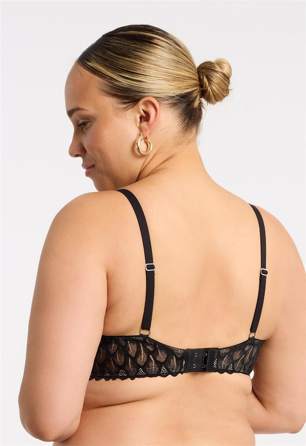 Lacy Wire Free