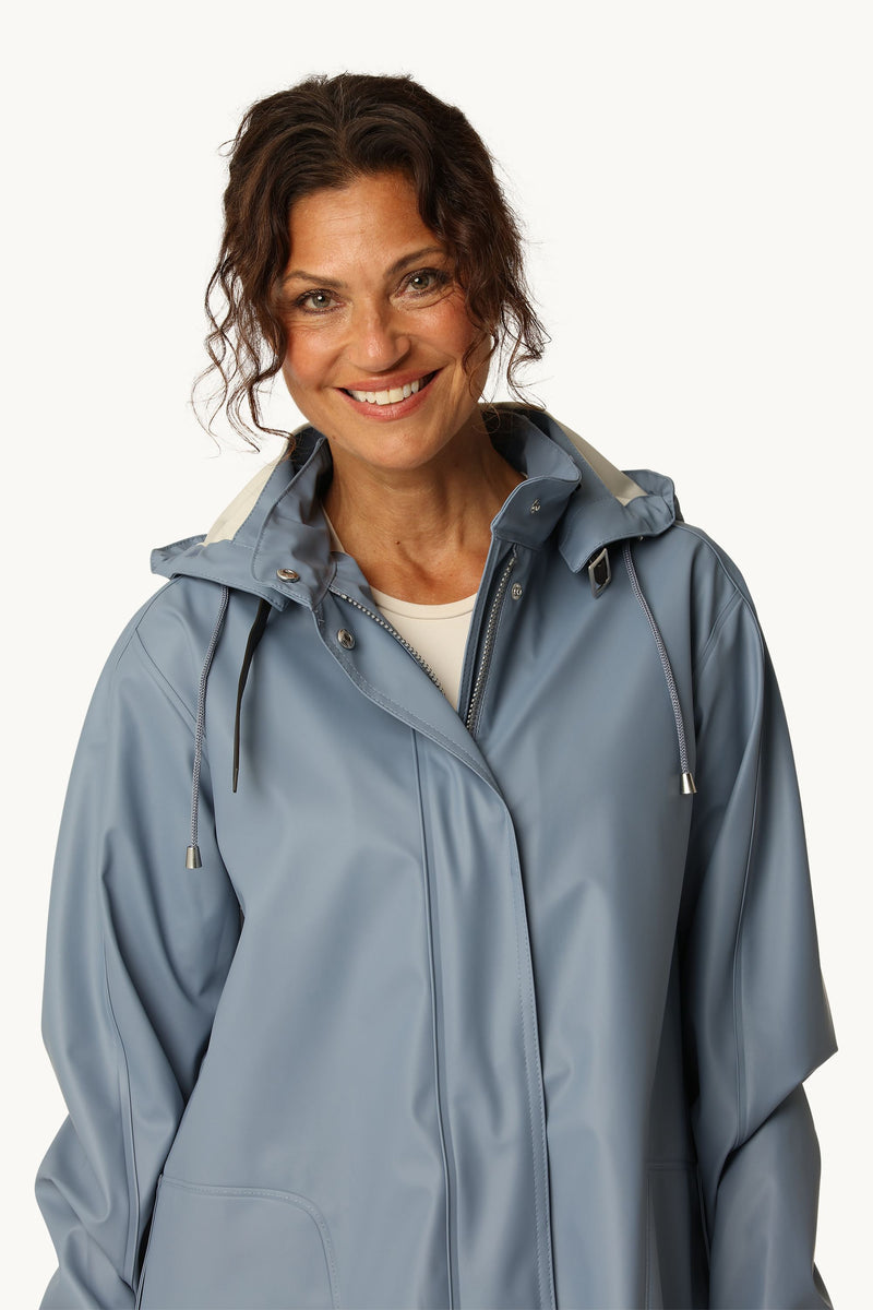 Rain 71 Lightweight Raincoat
