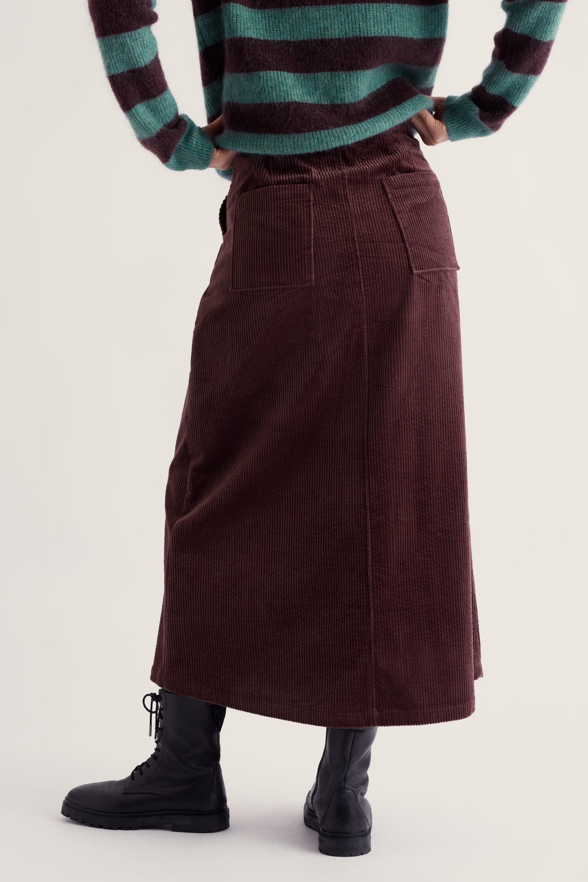 Window Wren Skirt