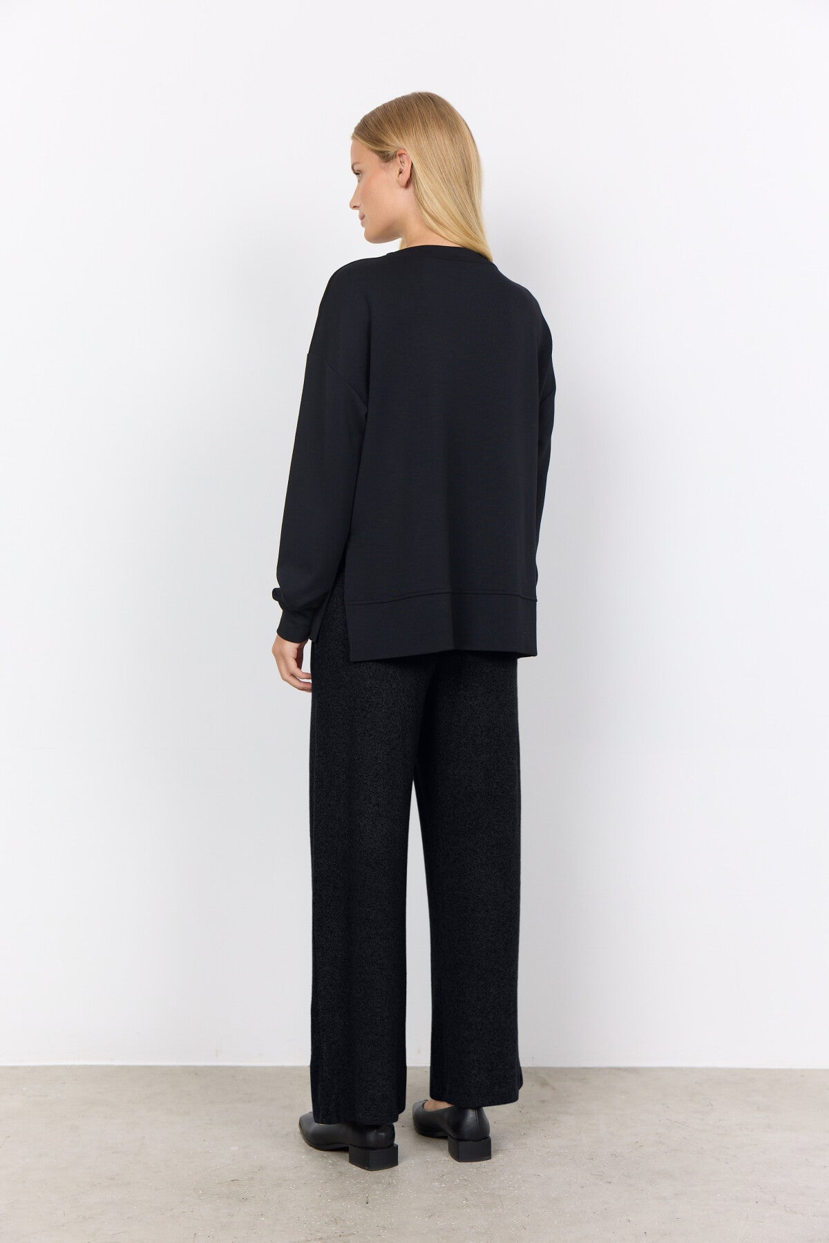 Banu 164 Sweatshirt