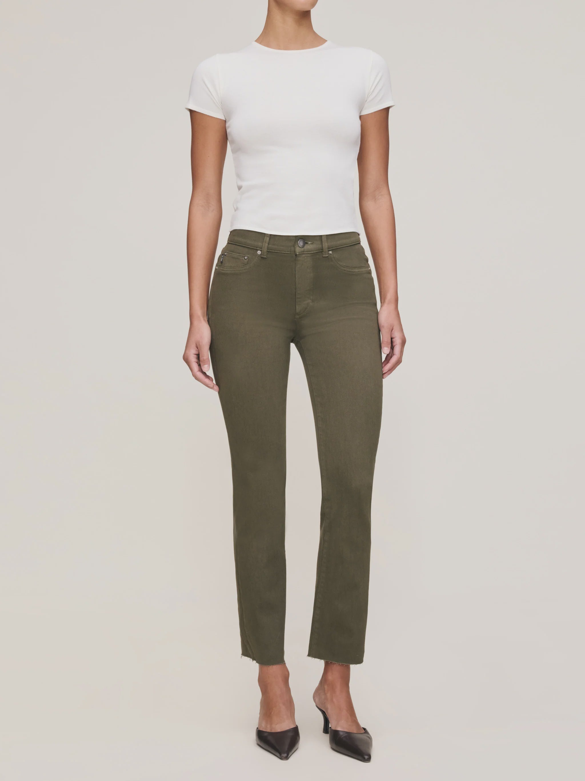 Mara Straight - Trellis