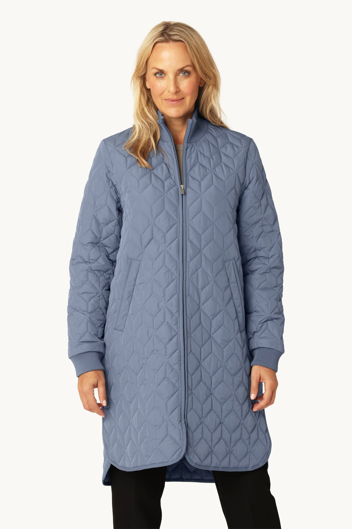 ART06 Long Quilted Jacket