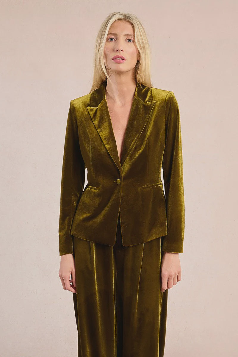 VELVET BLAZER