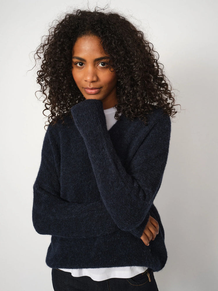 Thora V-Neck Knit