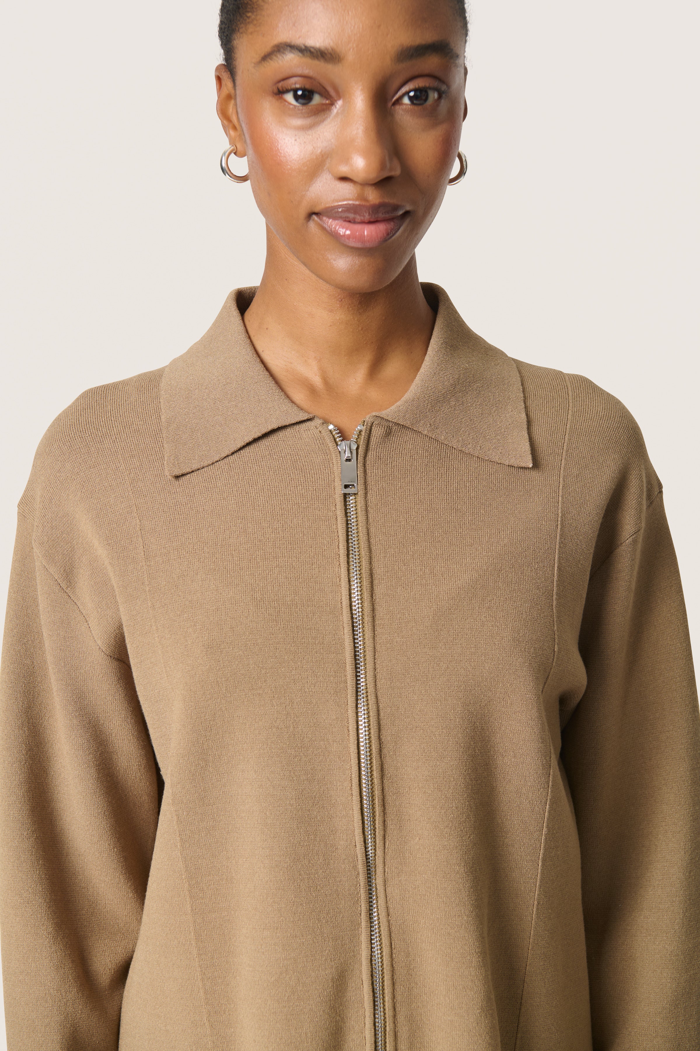 Lidya Zipped Cardigan