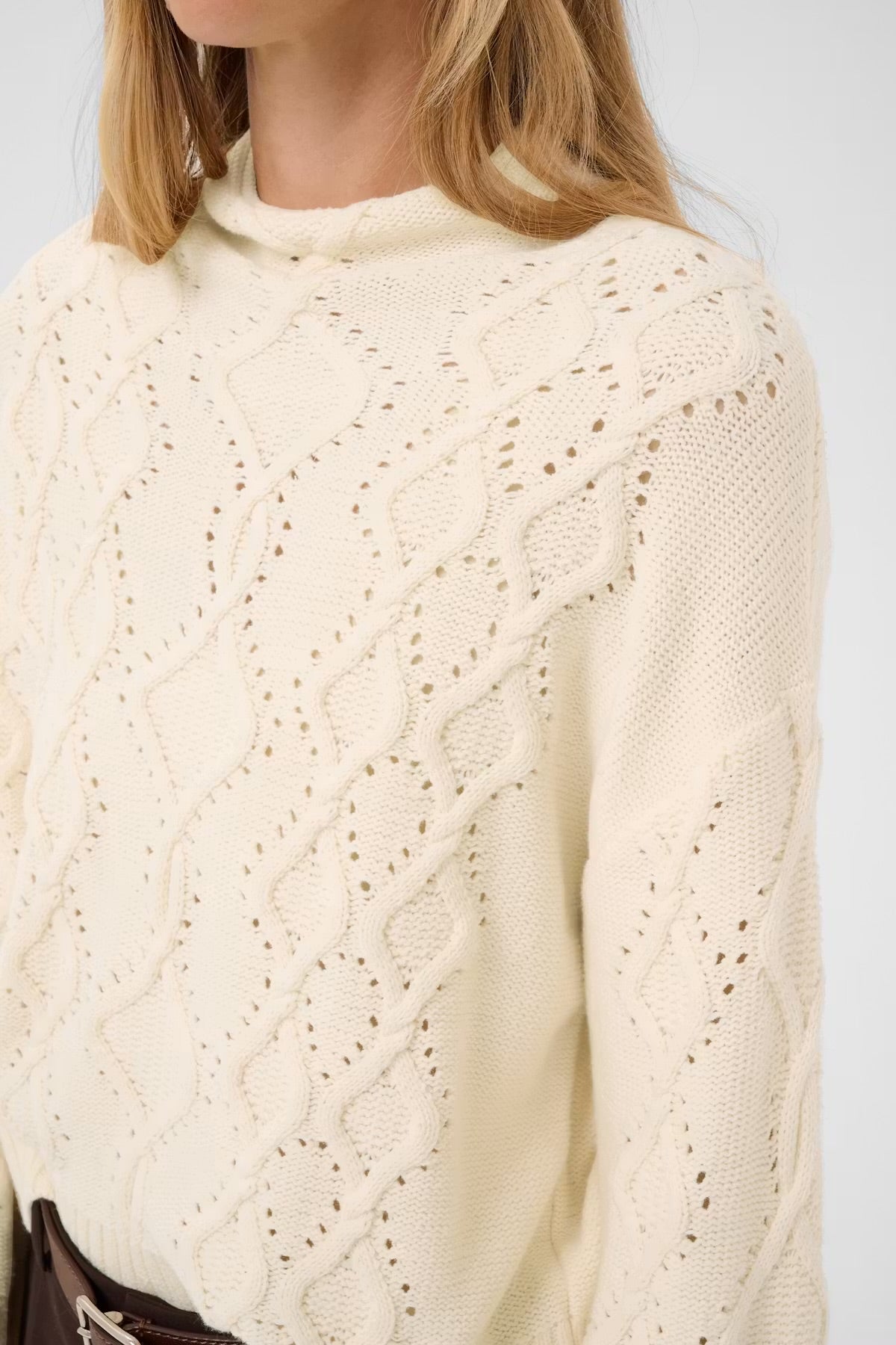 Charnel Pullover