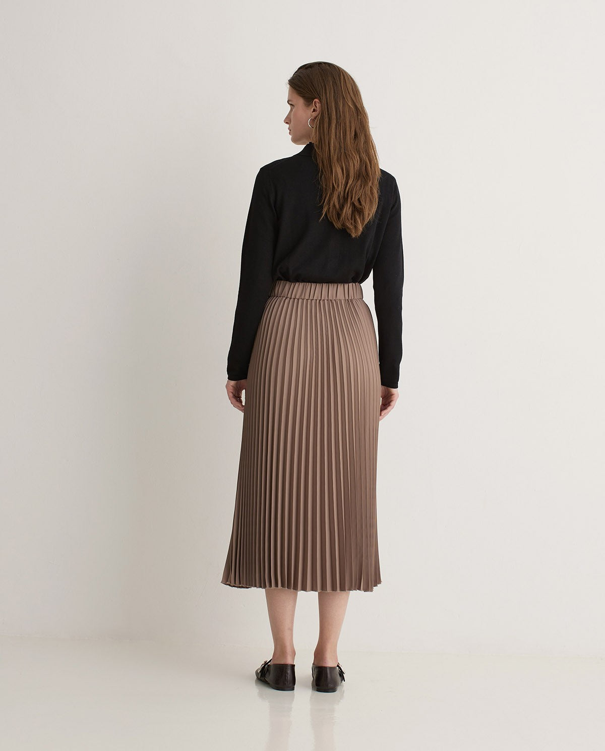 Pleated Skirt with Elastic Waistband