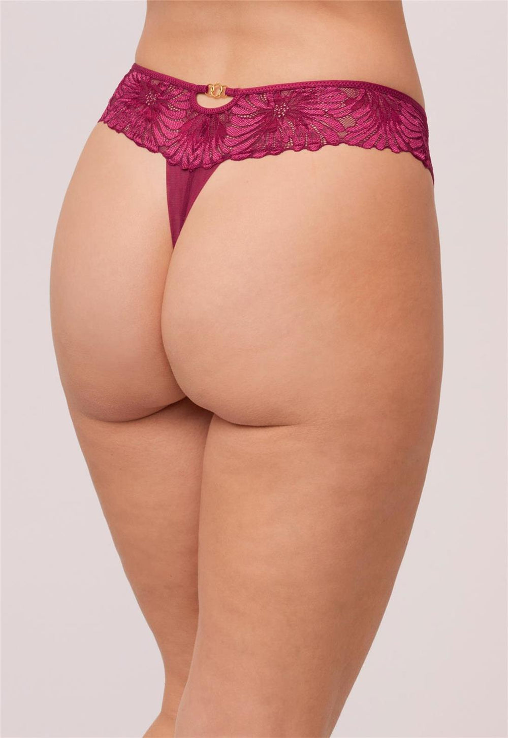 Vixen Thong