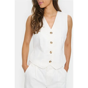 Jaclyn Vest