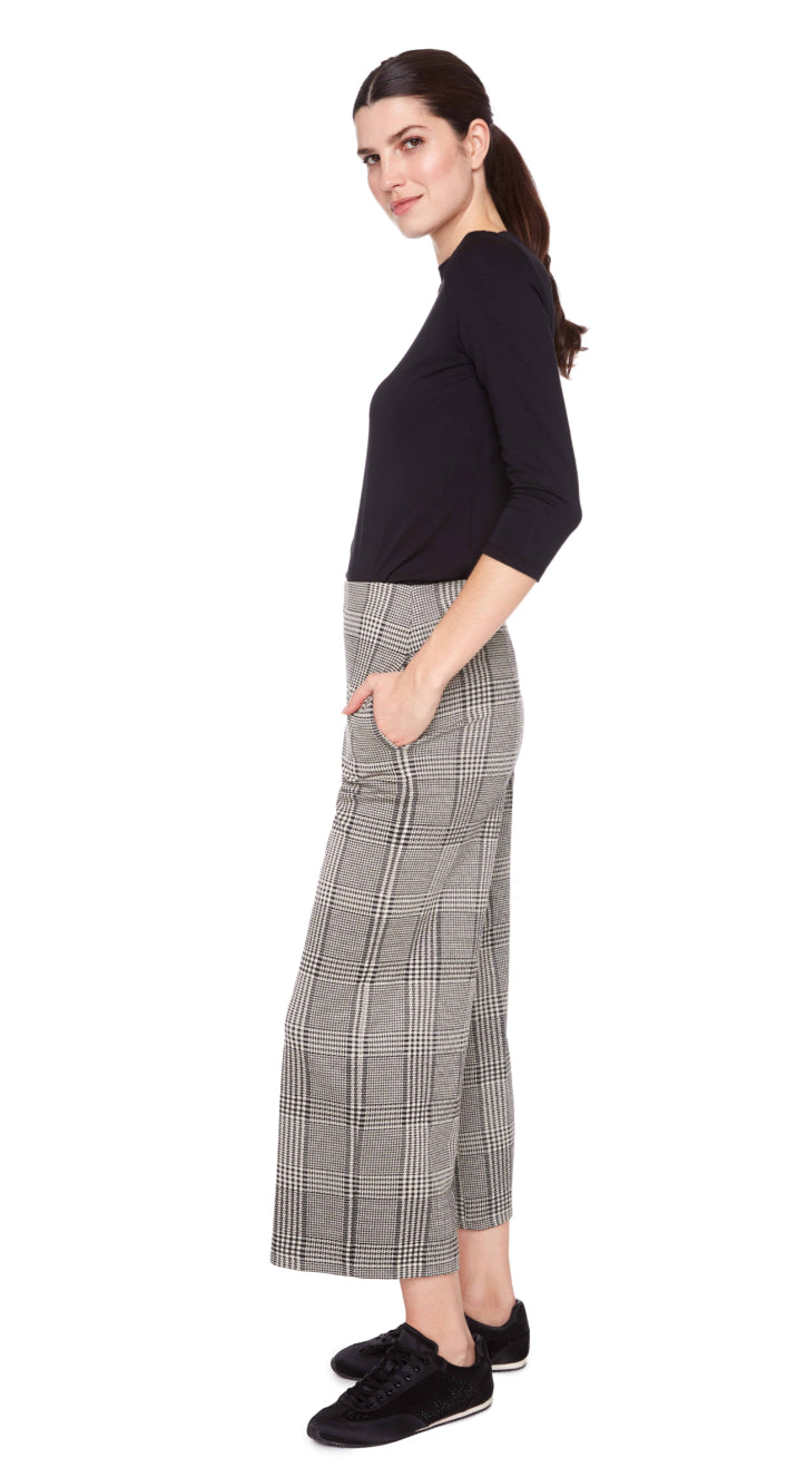 Beige Plaid Knit Cropped  Gaucho Pant