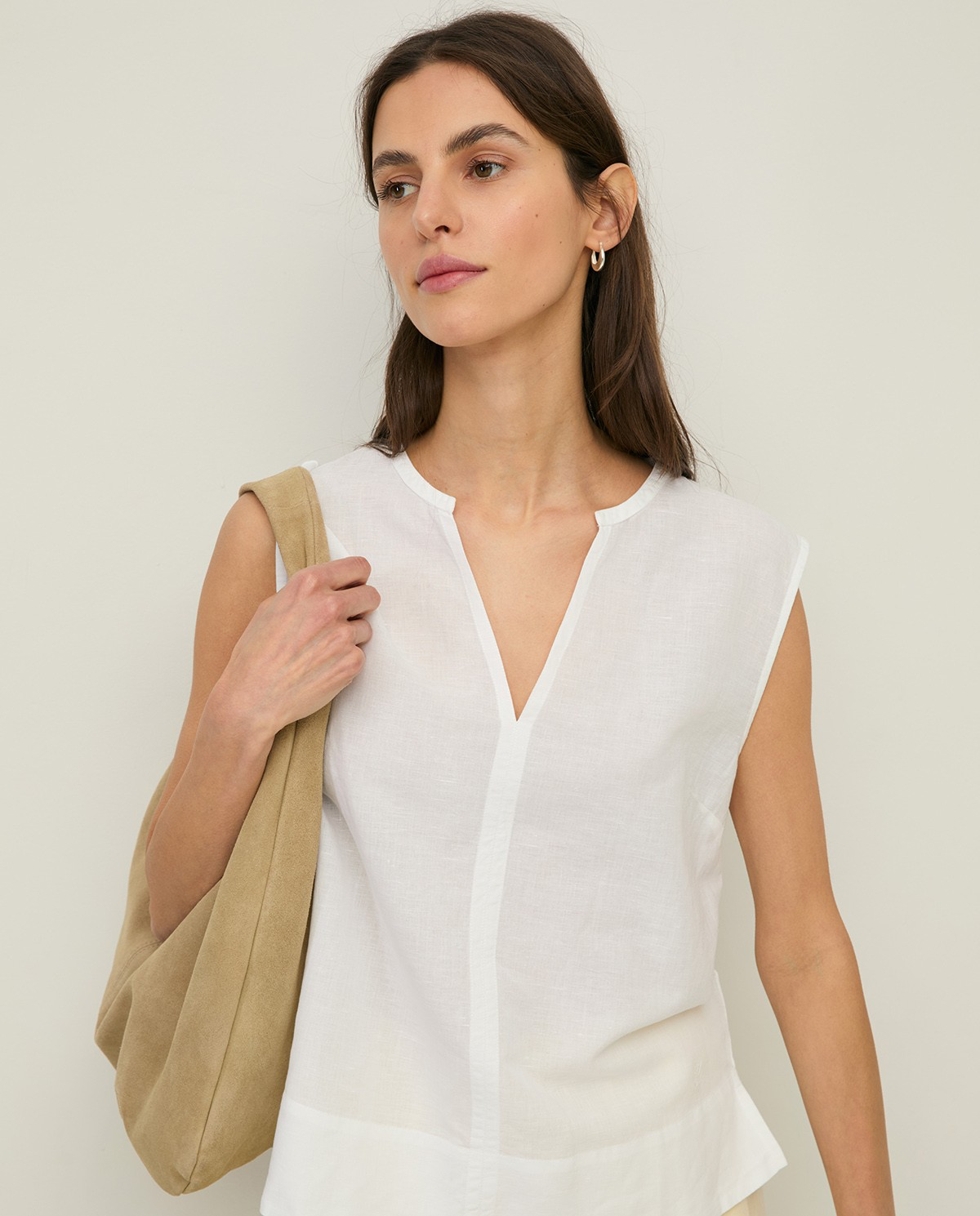 Sleeveless Linen and Cotton Blouse