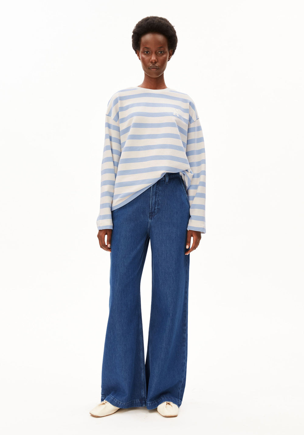 Iconic A Frankaa Bold Sweatshirt